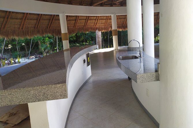 Salsa Classes Tulum and Bachata - Adding Star Steps: When Confidence Shows Up