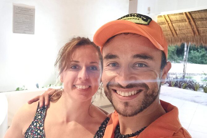Salsa lessons playa del carmen or Bachata Dance - What beginner-friendly teaching looks like here