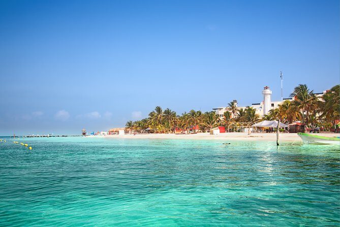 Snorkeling in Isla Mujeres, Luxury Sailing- PRIVILEGE - Isla Mujeres time: Playa Norte for photos and an easy beach vibe