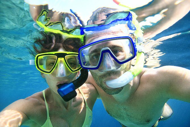 Snorkeling in Isla Mujeres, Luxury Sailing- PRIVILEGE - Small group comfort: what max 15 usually means