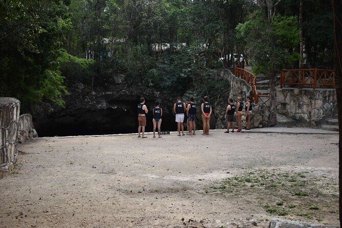Swim in 4 different Cenotes in Casa Tortuga Park - Safety and rules: life jackets, guides, and the shower plan