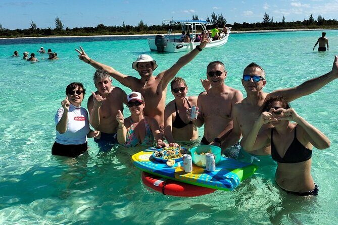 The Cozumel Turtle Sanctuary Snorkel Tour - El Cielo and El Cielito: starfish flats and stingray sandbanks