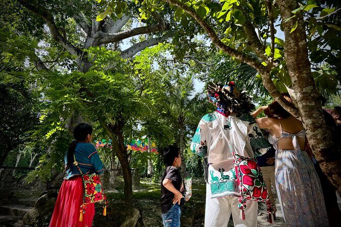 Tierra Maya – Sanctuary of Living Mayan Traditions - East Side Beach Stop and Meal Time: When You Add Food
