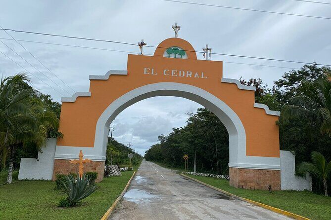 Tour in Buggy Cedral History Snorkeling and Lunch in Cozumel - Lunch at Skyreef: Refuel With Mexican Dishes