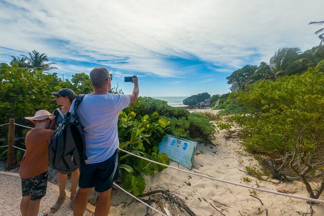 TULUM 4x1: Archaeological Zone, COBA, Cenote, 5th Avenue and lunch. - COBÁ and Nohoch Mul: the pyramid you came for