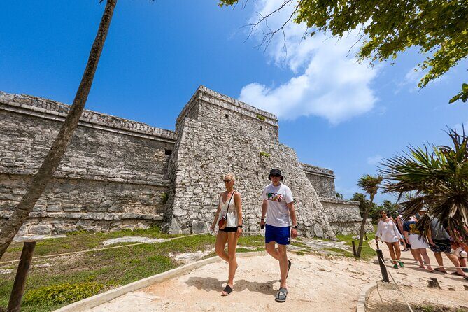 Tulum 4x1. Tulum, COBA, cenote and Playa Del Carmen, with lunch. - The Playa del Carmen start: why meeting point timing matters