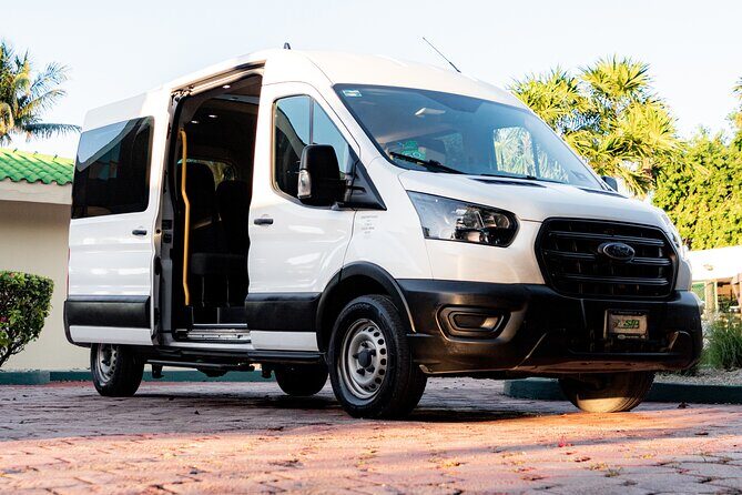 Tulum Airport Transportation to your destiny in Private Minibus - Key things that make this transfer work