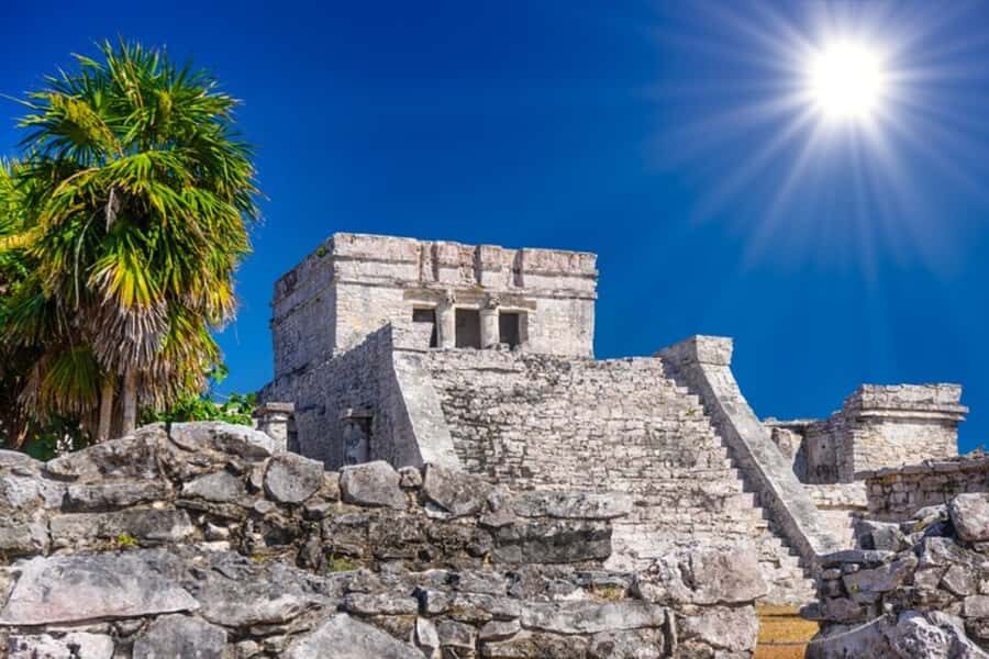 Tulum: Highlights tour including cenote, Mayan village, and German-speaking guide - Archaeological Zone of Tulum: what the guide should help you notice