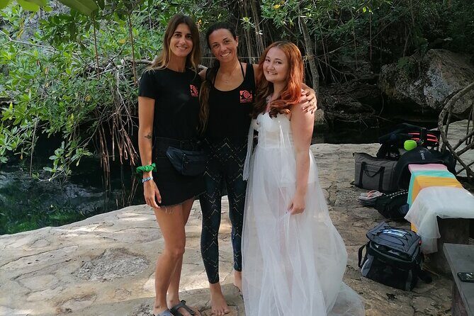 Underwater Photo Shoot Experience in Cenote - Moving Between Cenote Cristalino, Cenote Cristal, and Escondido